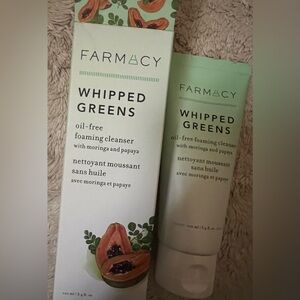 ⭐️NIB⭐️ Farmacy ~ Whipped Greens Oil-Free Cleanser